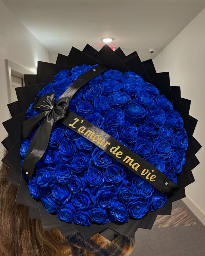 100 blue roses, L'amour de ma vie